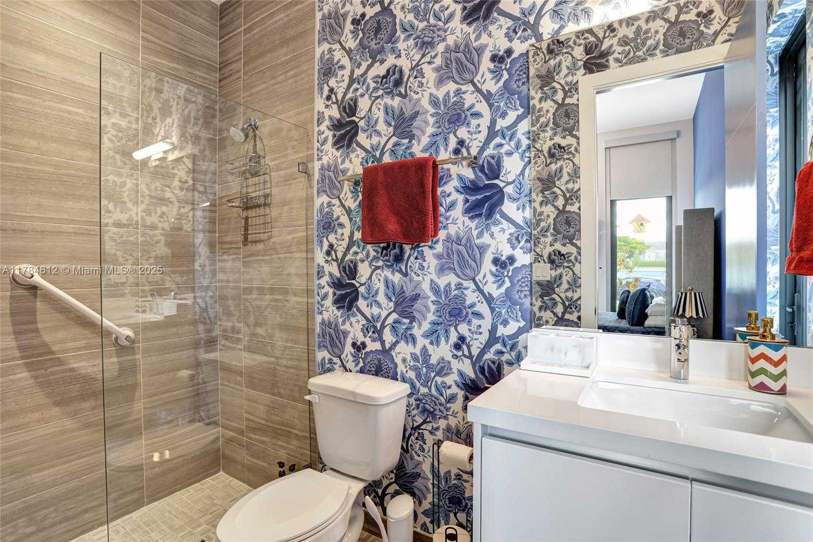 Small Image of 16709 NORTH BOTANIKO DR, Weston Number 33