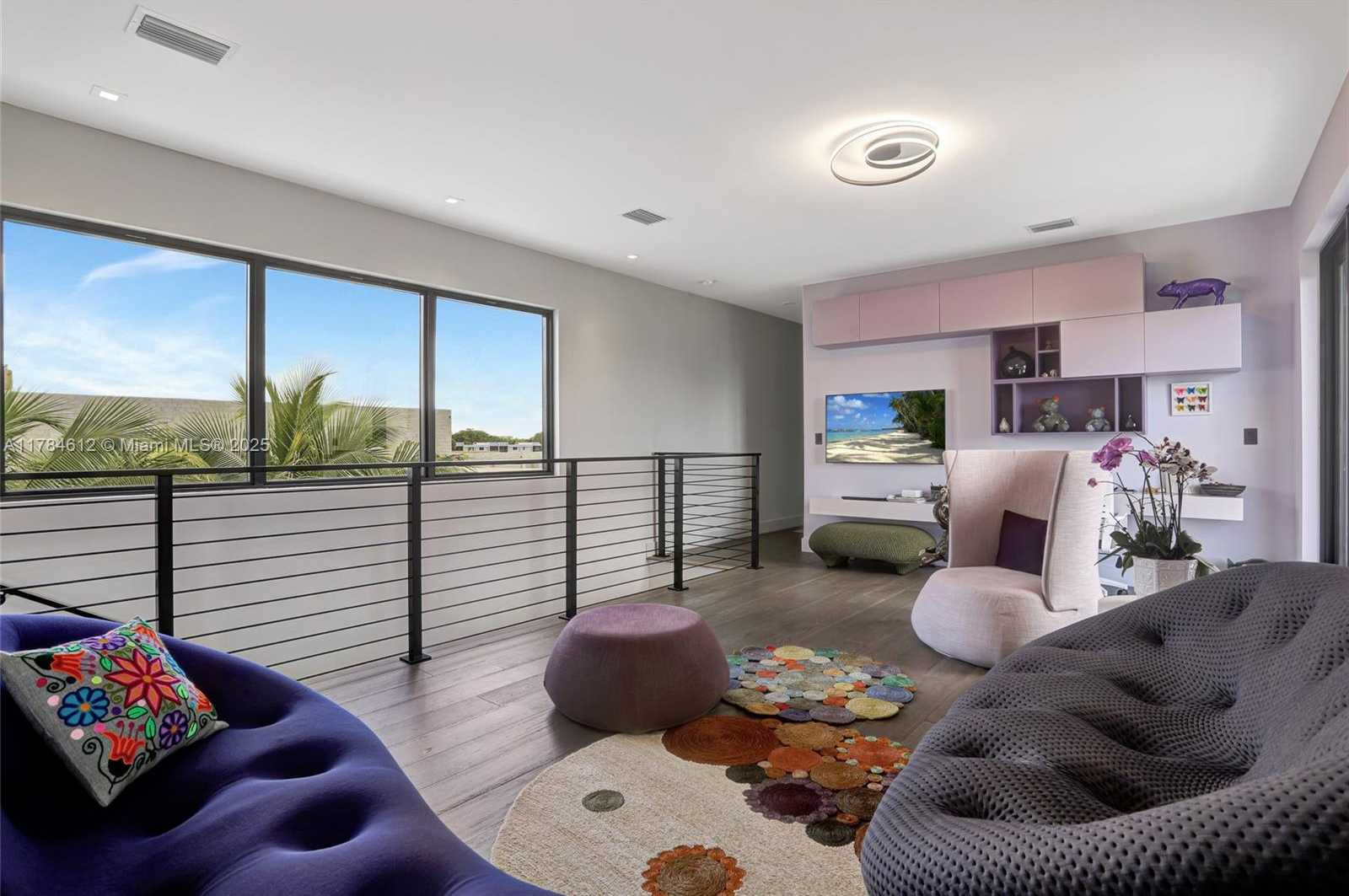 Small Image of 16709 NORTH BOTANIKO DR, Weston Number 37