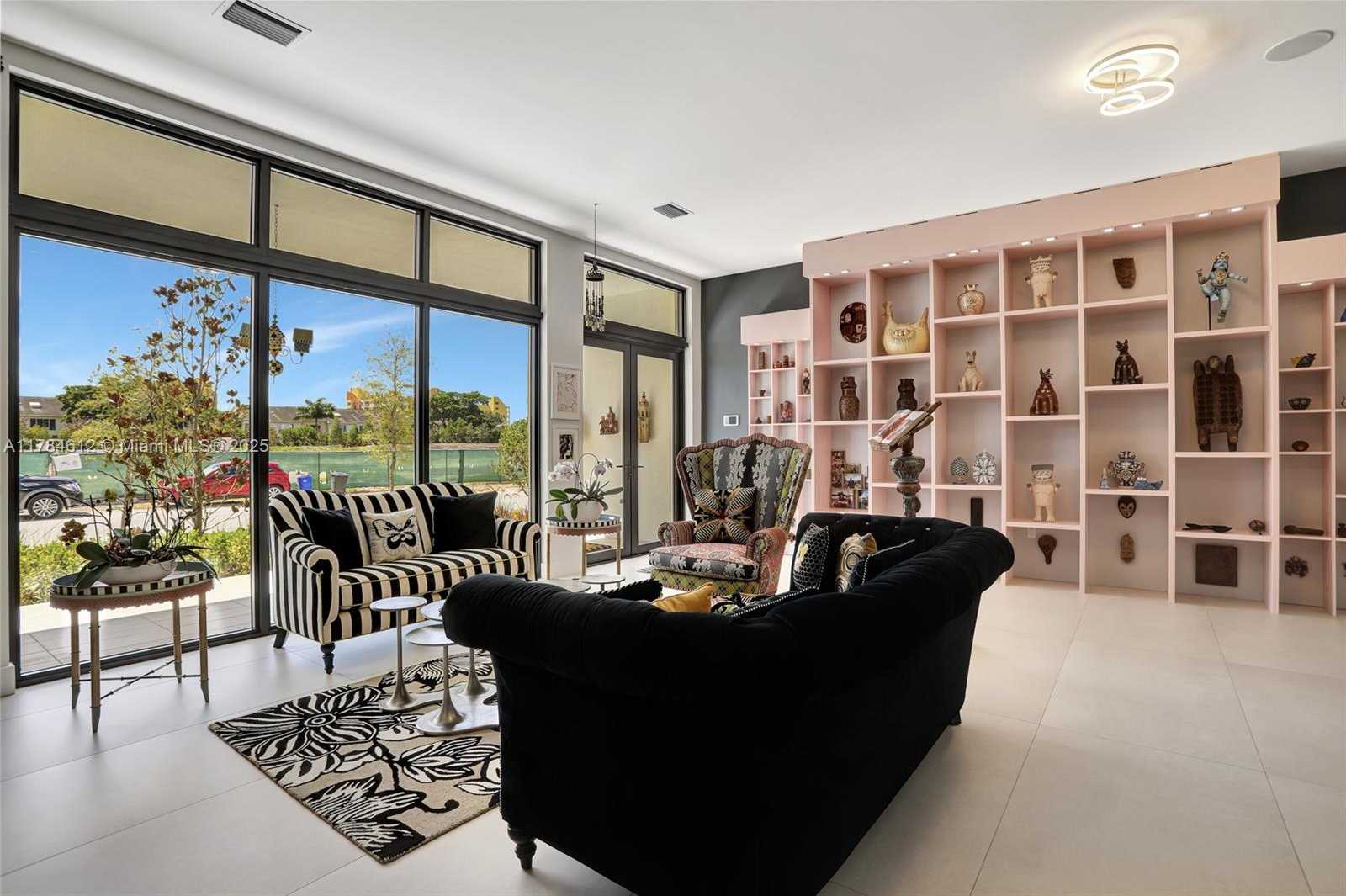 Small Image of 16709 NORTH BOTANIKO DR, Weston Number 9