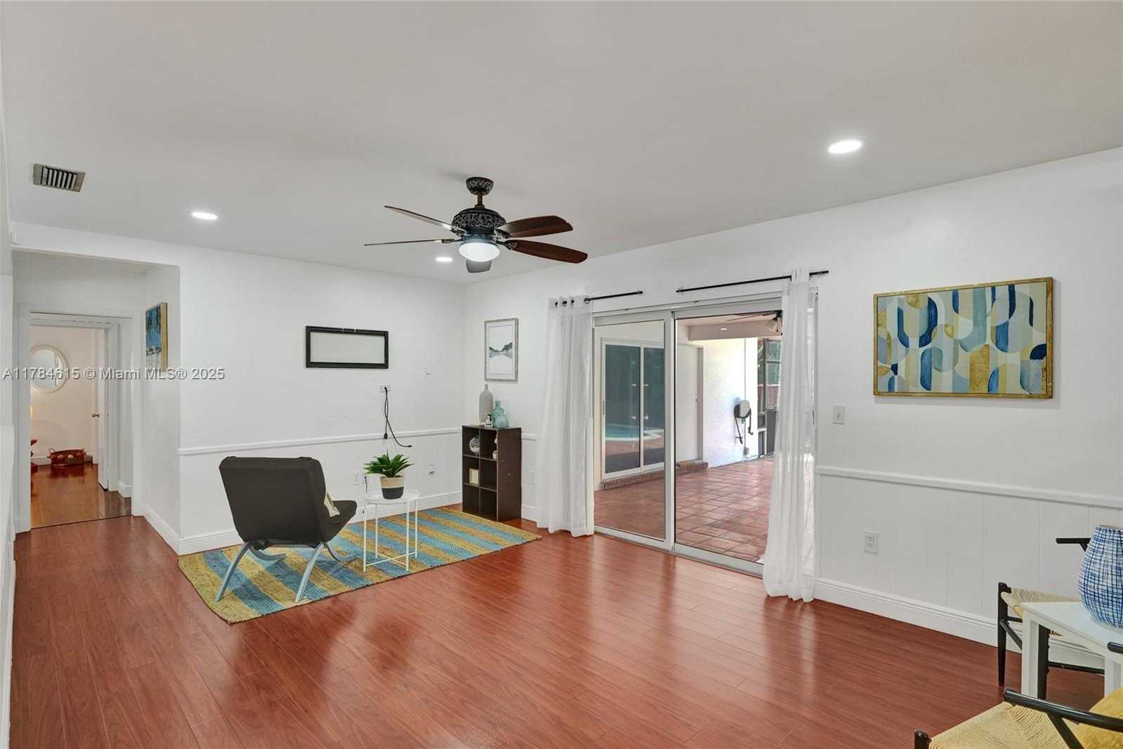 Small Image of 7360 SOUTH WEST 120TH ST, Pinecrest Number 23