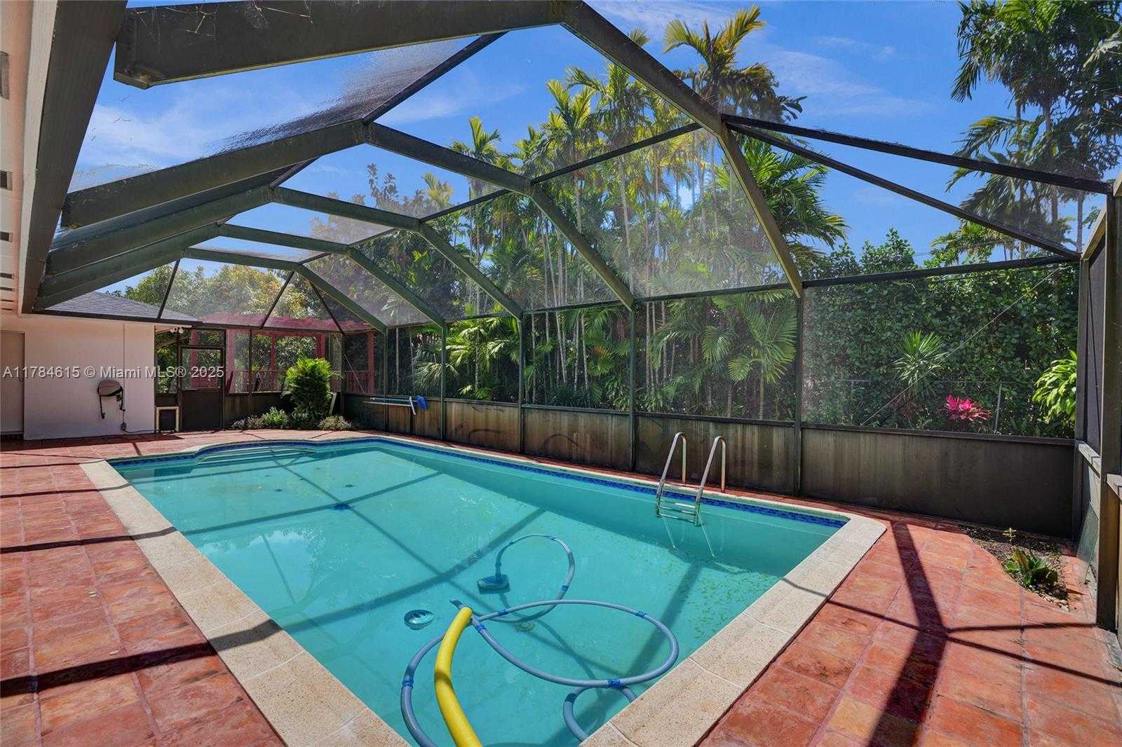 Small Image of 7360 SOUTH WEST 120TH ST, Pinecrest Number 45