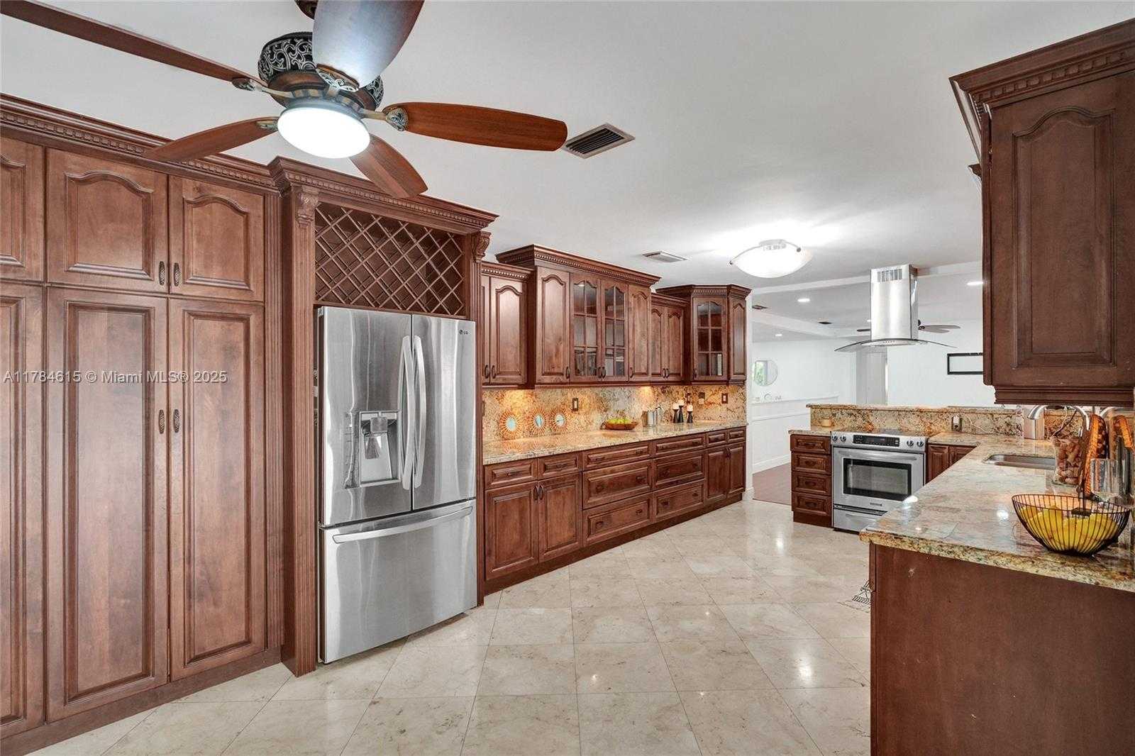 Small Image of 7360 SOUTH WEST 120TH ST, Pinecrest Number 5
