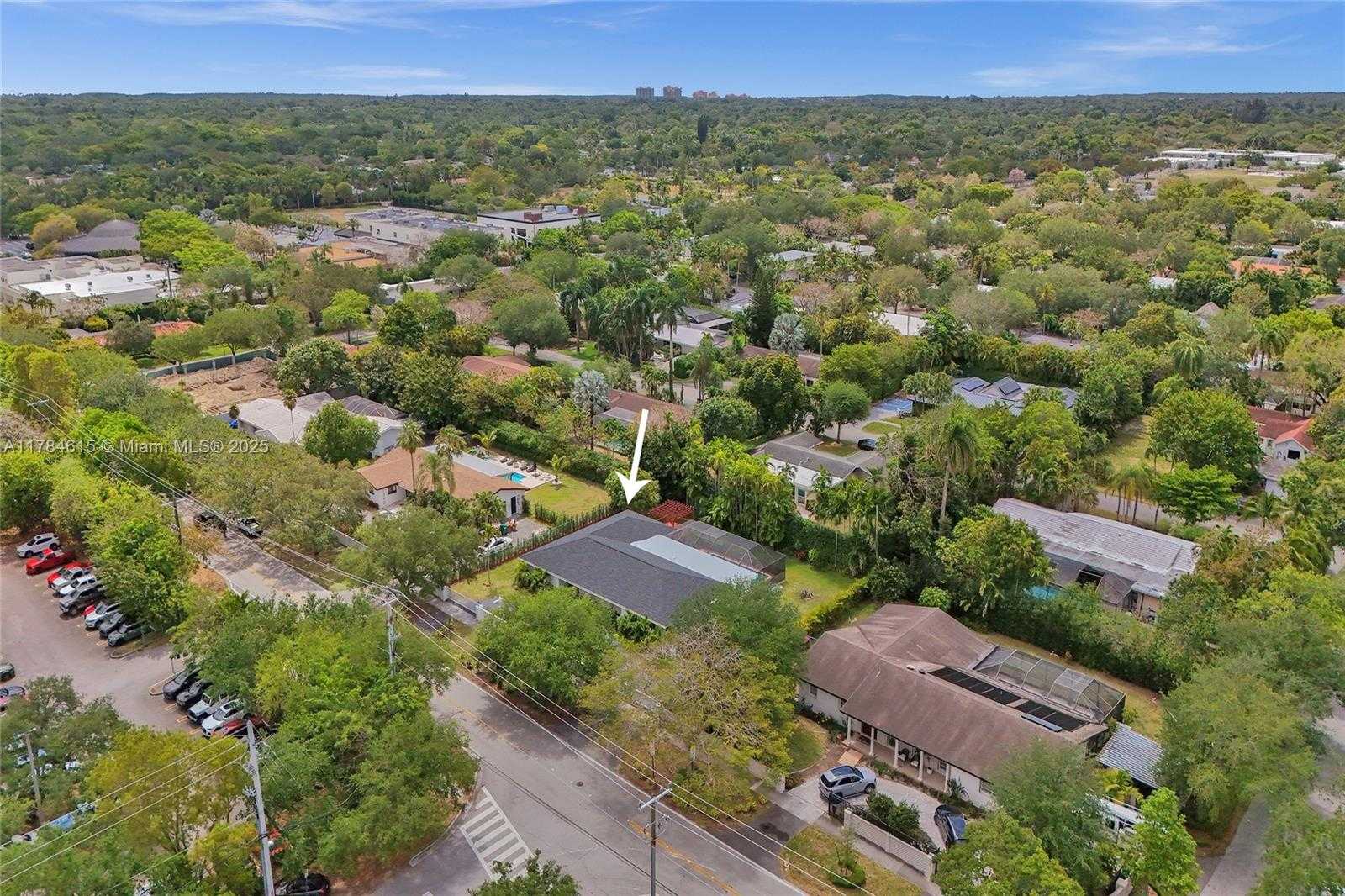 Small Image of 7360 SOUTH WEST 120TH ST, Pinecrest Number 56