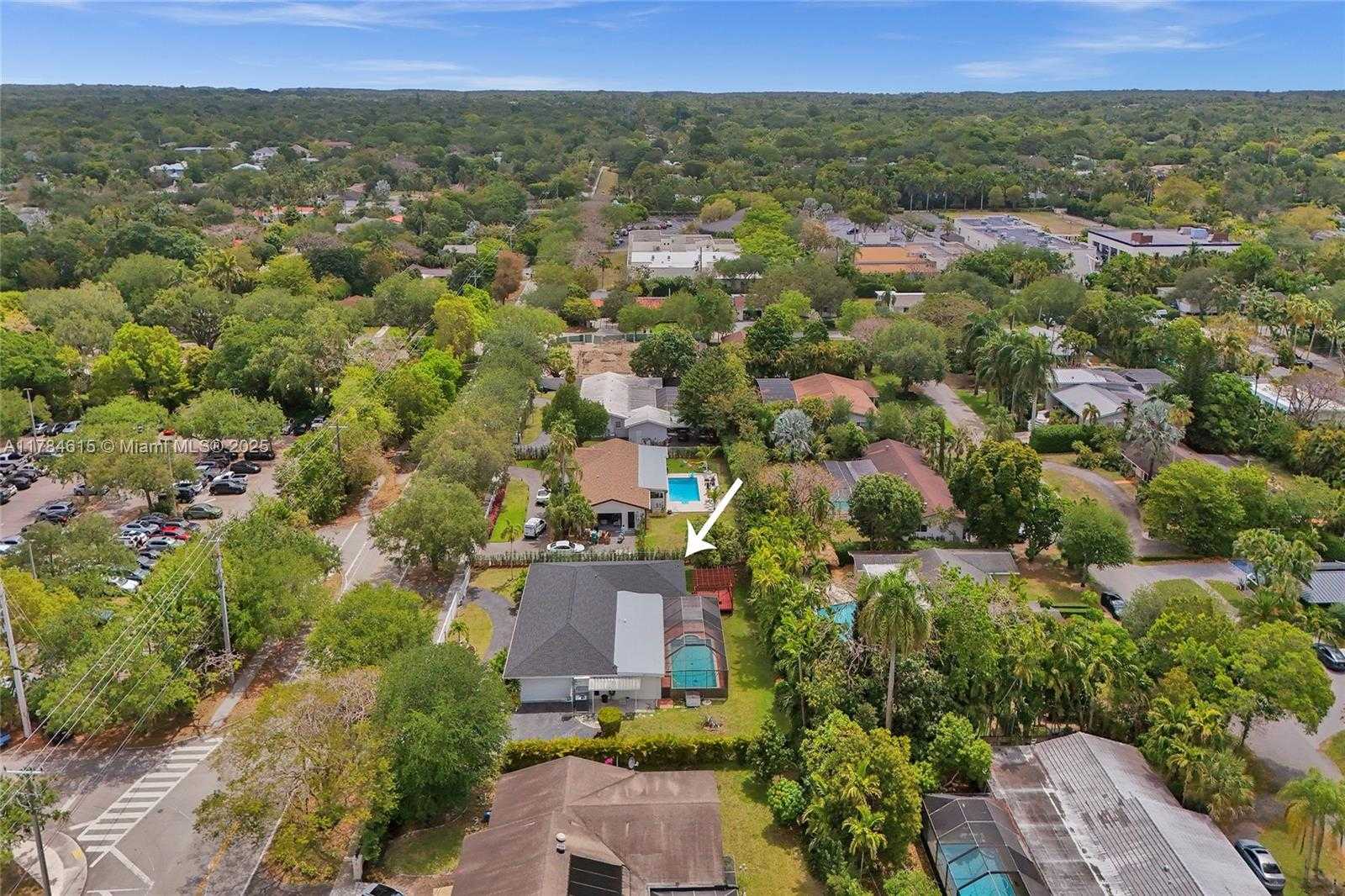 Small Image of 7360 SOUTH WEST 120TH ST, Pinecrest Number 57