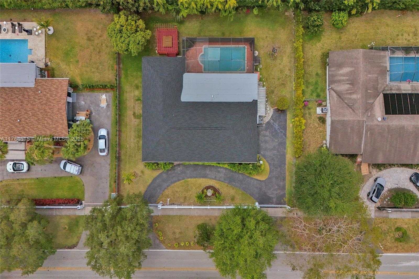Small Image of 7360 SOUTH WEST 120TH ST, Pinecrest Number 62