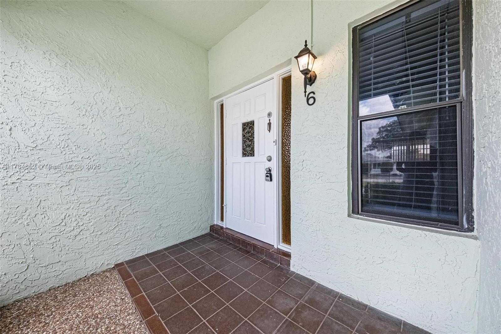 Small Image of 19476 CAROLINA CIR, Boca Raton Number 11