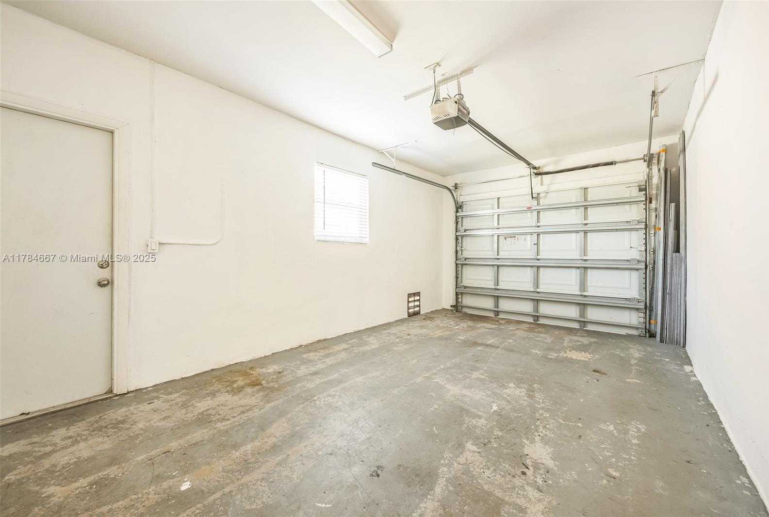 Small Image of 22188 SOUTH WEST 59TH AVE, Boca Raton Number 16