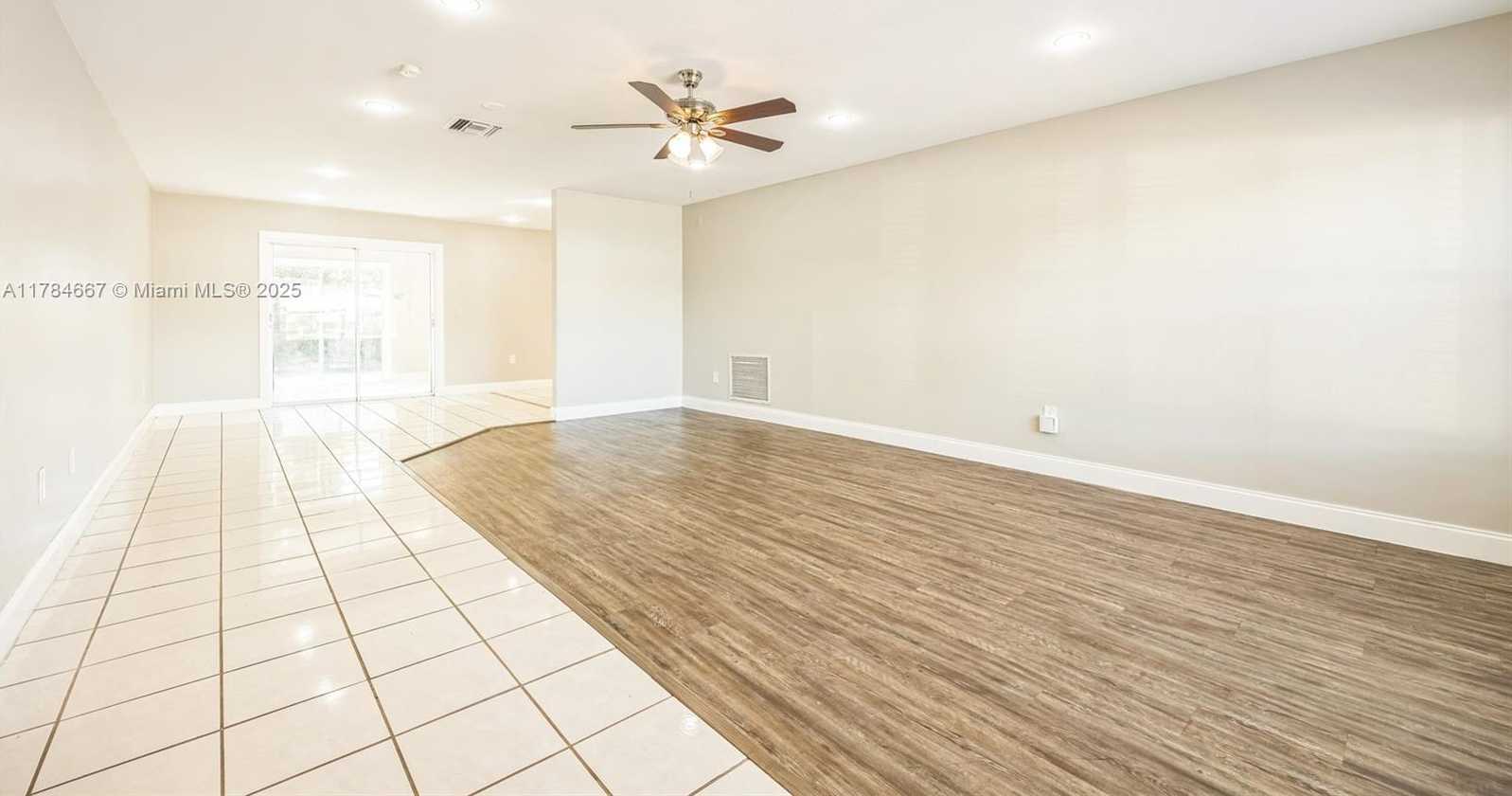 Small Image of 22188 SOUTH WEST 59TH AVE, Boca Raton Number 5