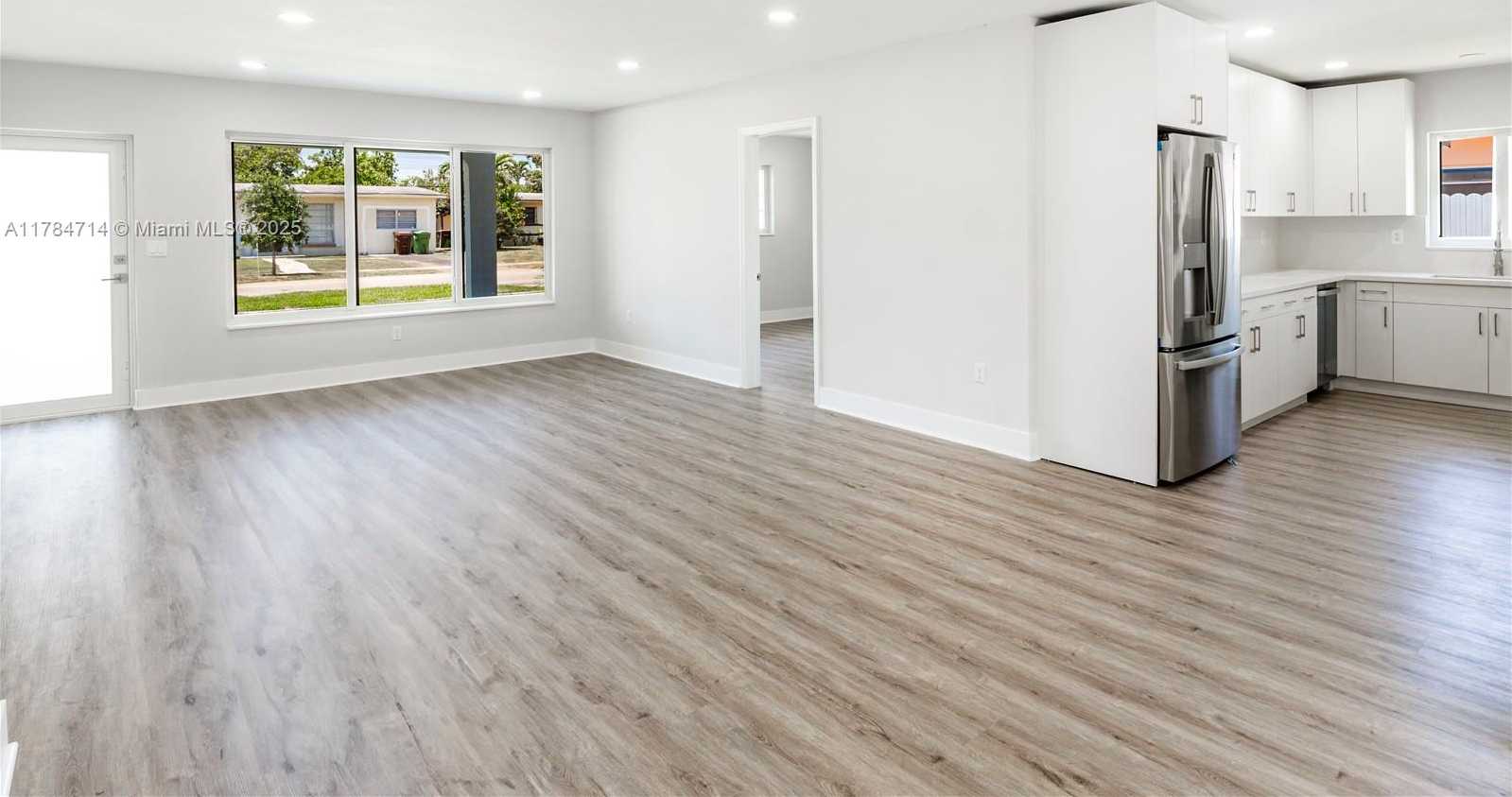 Small Image of 5397 WEST 14TH CT, Hialeah Number 13