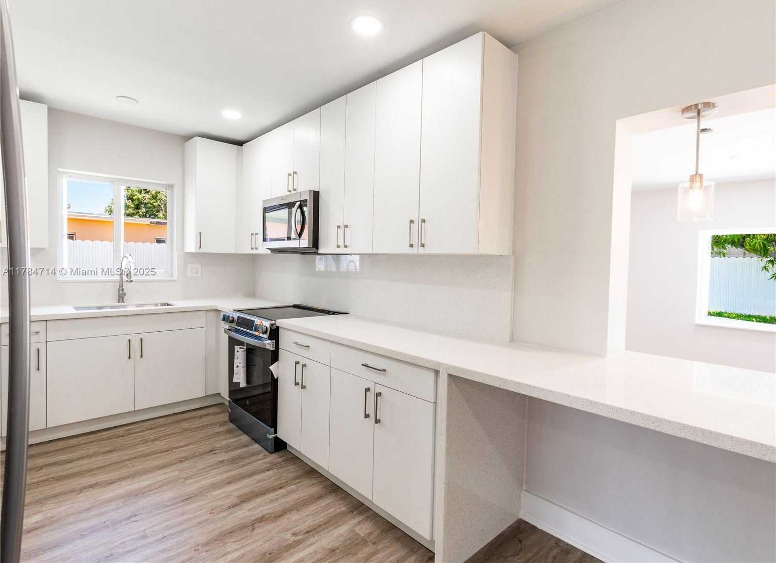 Small Image of 5397 WEST 14TH CT, Hialeah Number 19