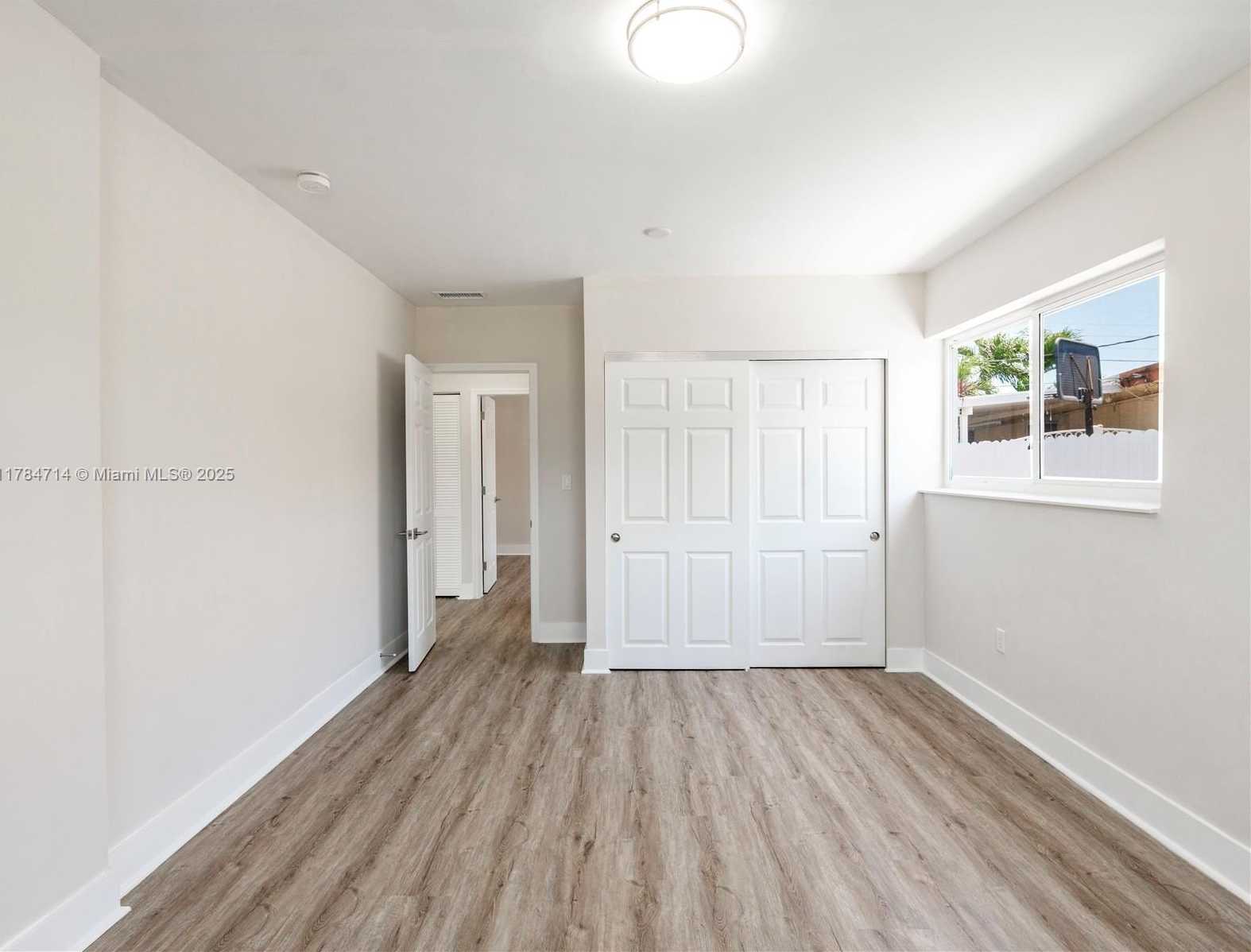 Small Image of 5397 WEST 14TH CT, Hialeah Number 25