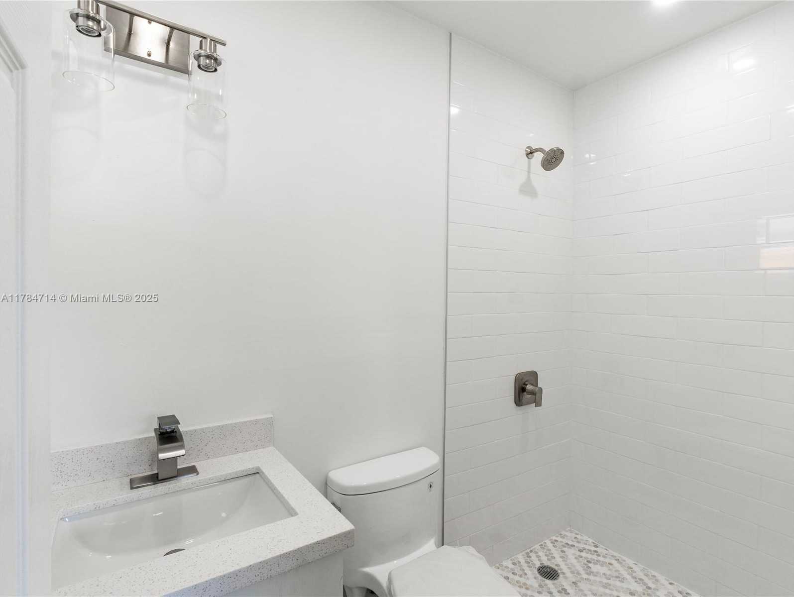 Small Image of 5397 WEST 14TH CT, Hialeah Number 28