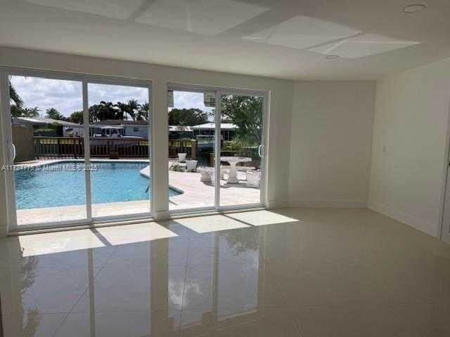 Small Image of 411 SOUTH EAST 6TH AVE, Pompano Beach Number 10
