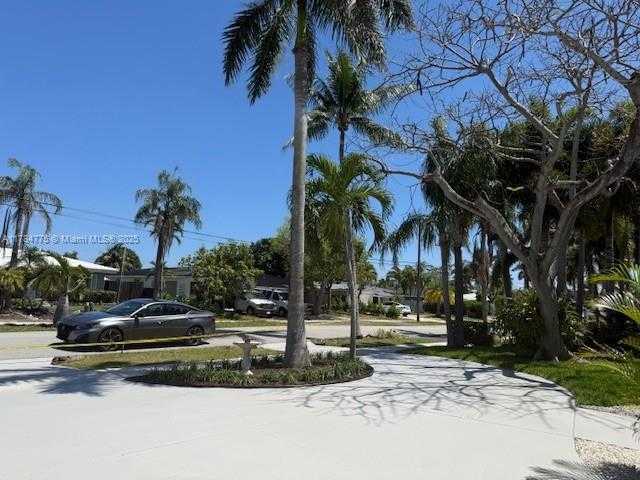 Small Image of 411 SOUTH EAST 6TH AVE, Pompano Beach Number 16