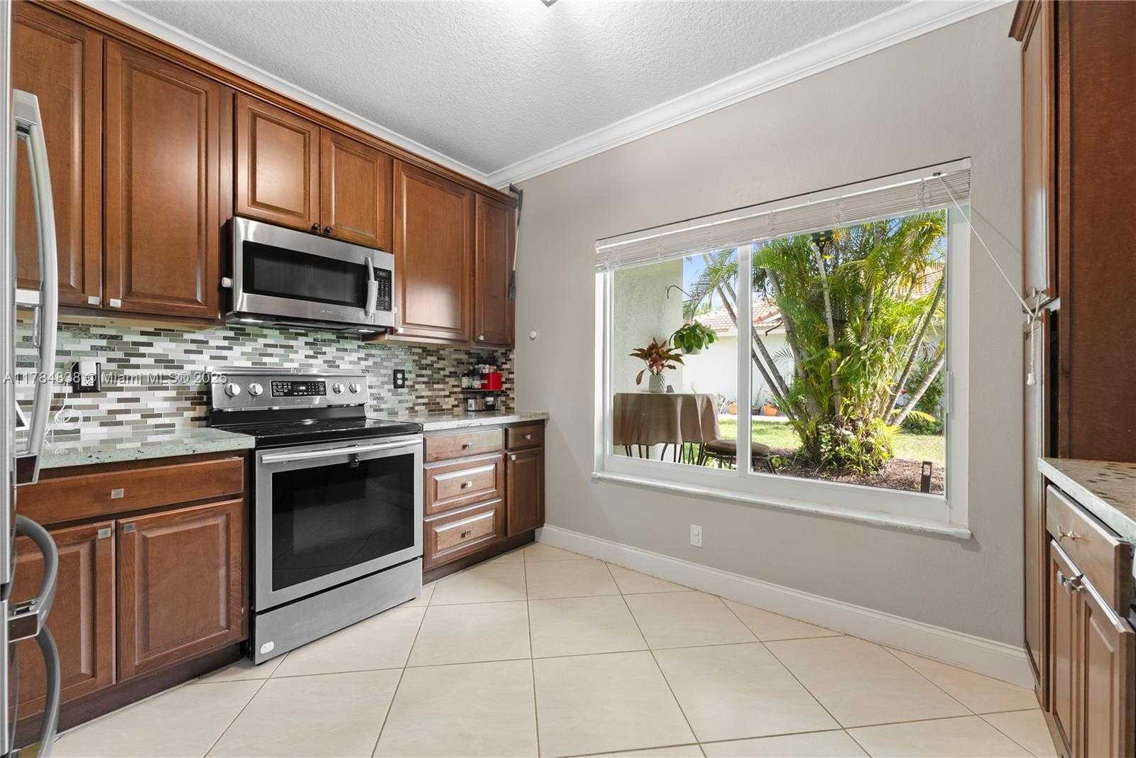 Small Image of 1070 SOUTH WEST 42ND TER, Deerfield Beach Number 14