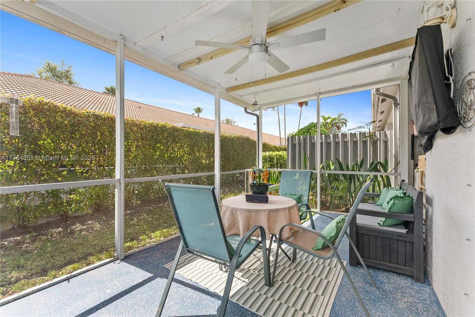 Small Image of 1070 SOUTH WEST 42ND TER, Deerfield Beach Number 27