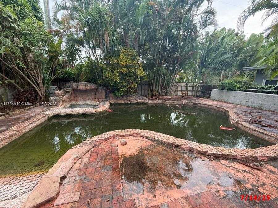 Small Image of 1722 JEFFERSON AVE, Miami Beach Number 7