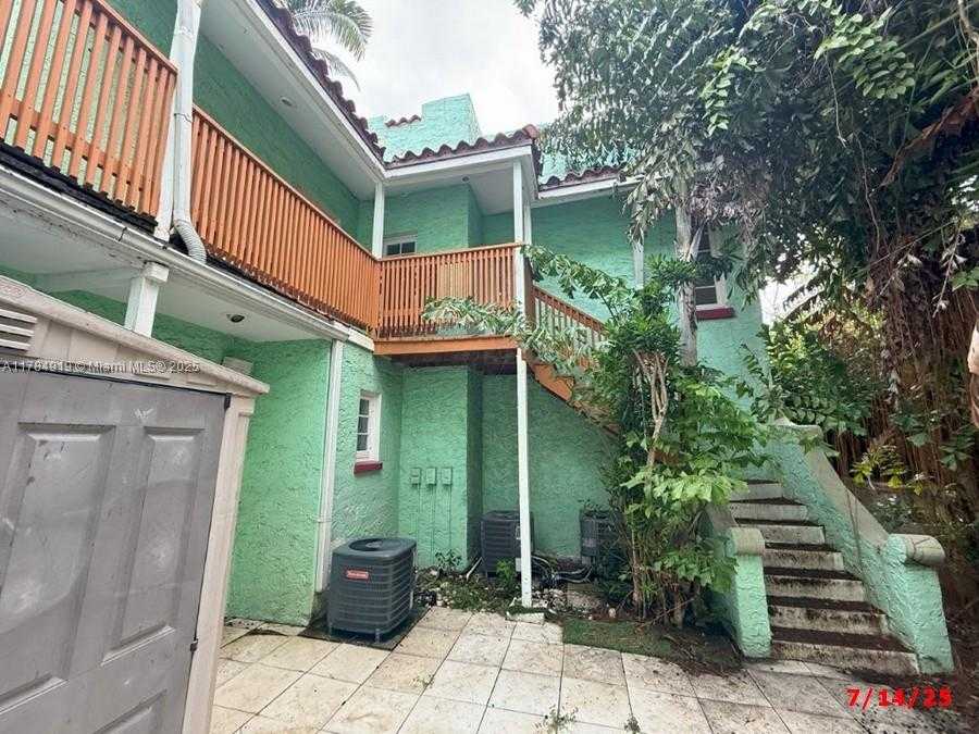 Small Image of 1722 JEFFERSON AVE, Miami Beach Number 8