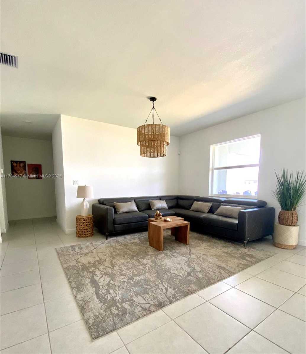 Small Image of 16715 SOUTH WEST 292ND TER, Homestead Number 17
