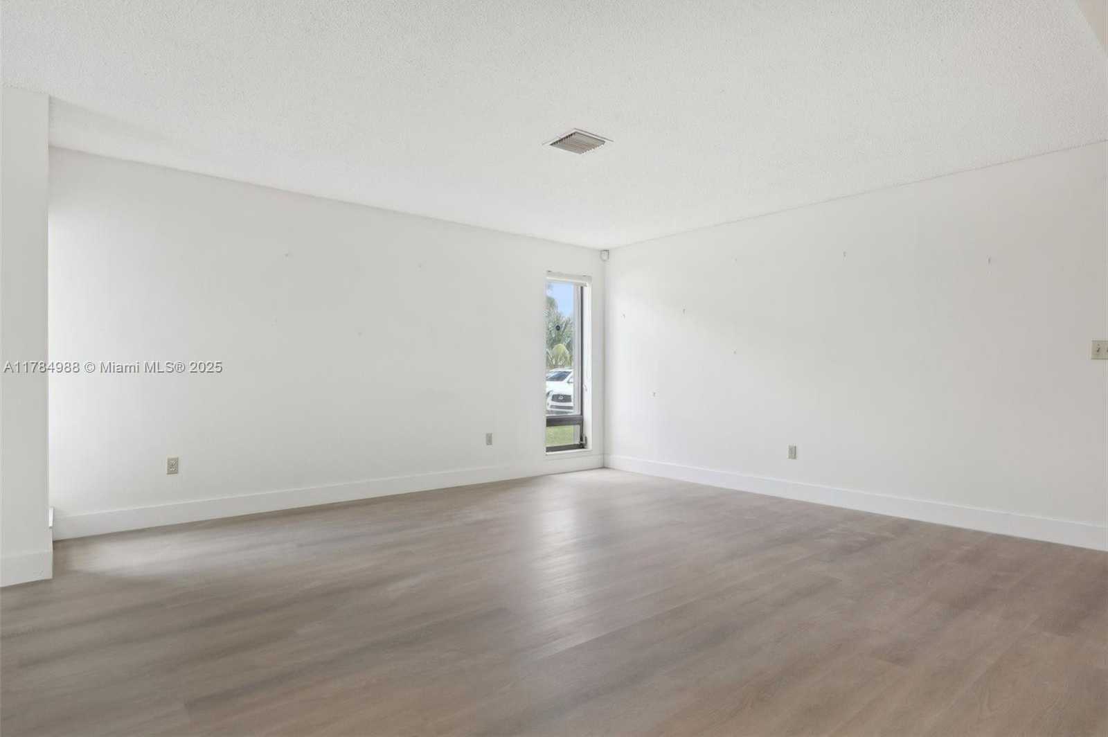 Small Image of 4967 SOUTH WEST 94TH TER, Cooper City Number 11