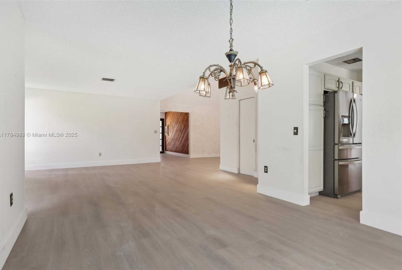 Small Image of 4967 SOUTH WEST 94TH TER, Cooper City Number 15