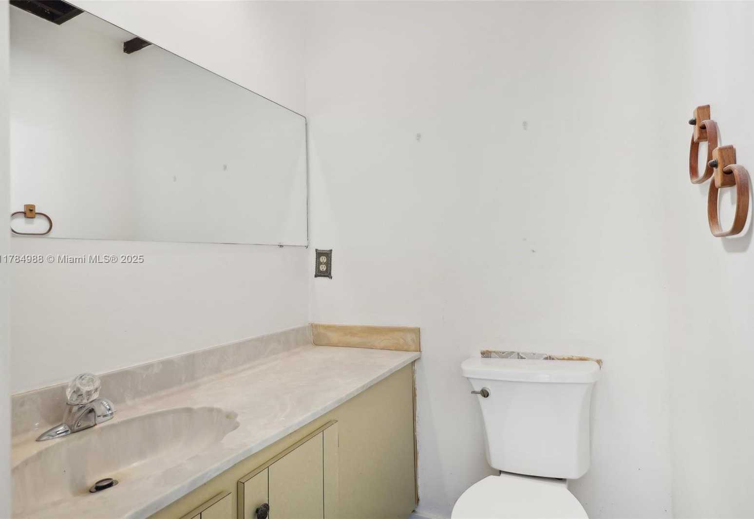 Small Image of 4967 SOUTH WEST 94TH TER, Cooper City Number 23