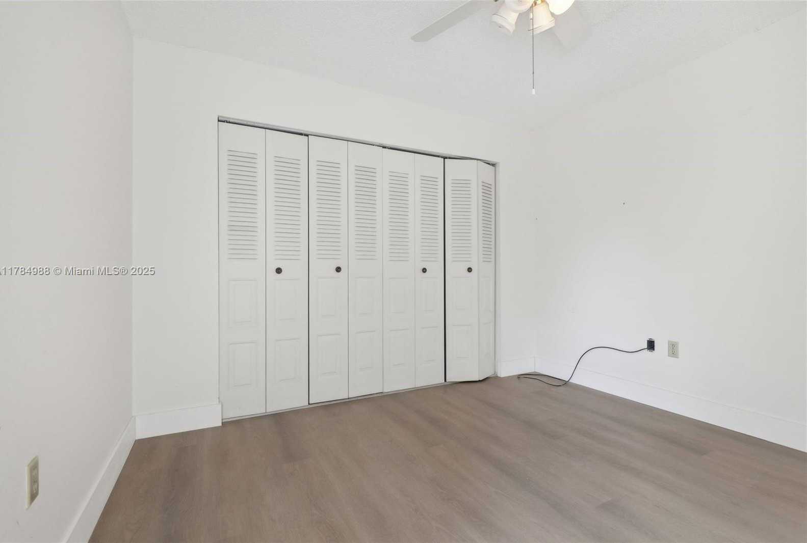 Small Image of 4967 SOUTH WEST 94TH TER, Cooper City Number 25