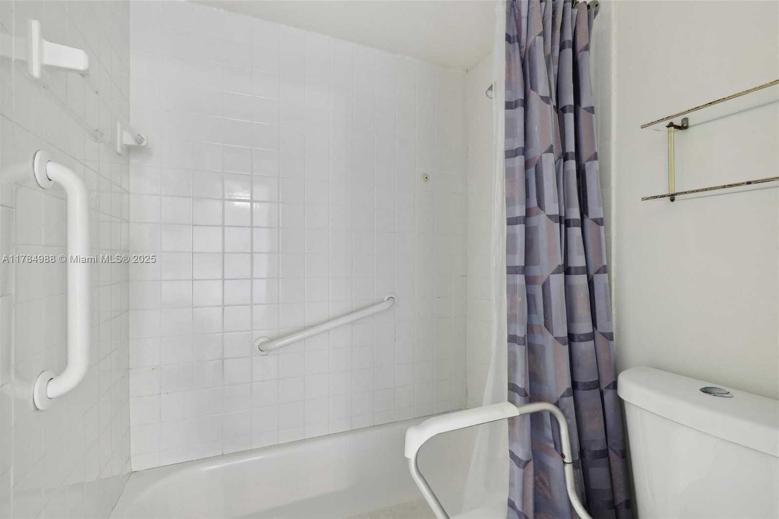 Small Image of 4967 SOUTH WEST 94TH TER, Cooper City Number 39