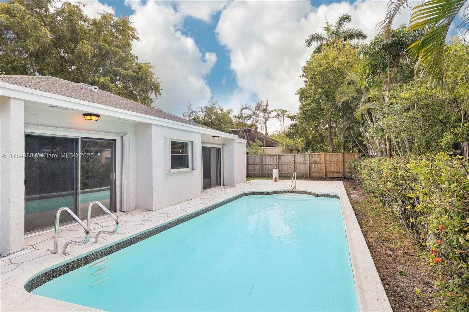 Small Image of 4967 SOUTH WEST 94TH TER, Cooper City Number 43