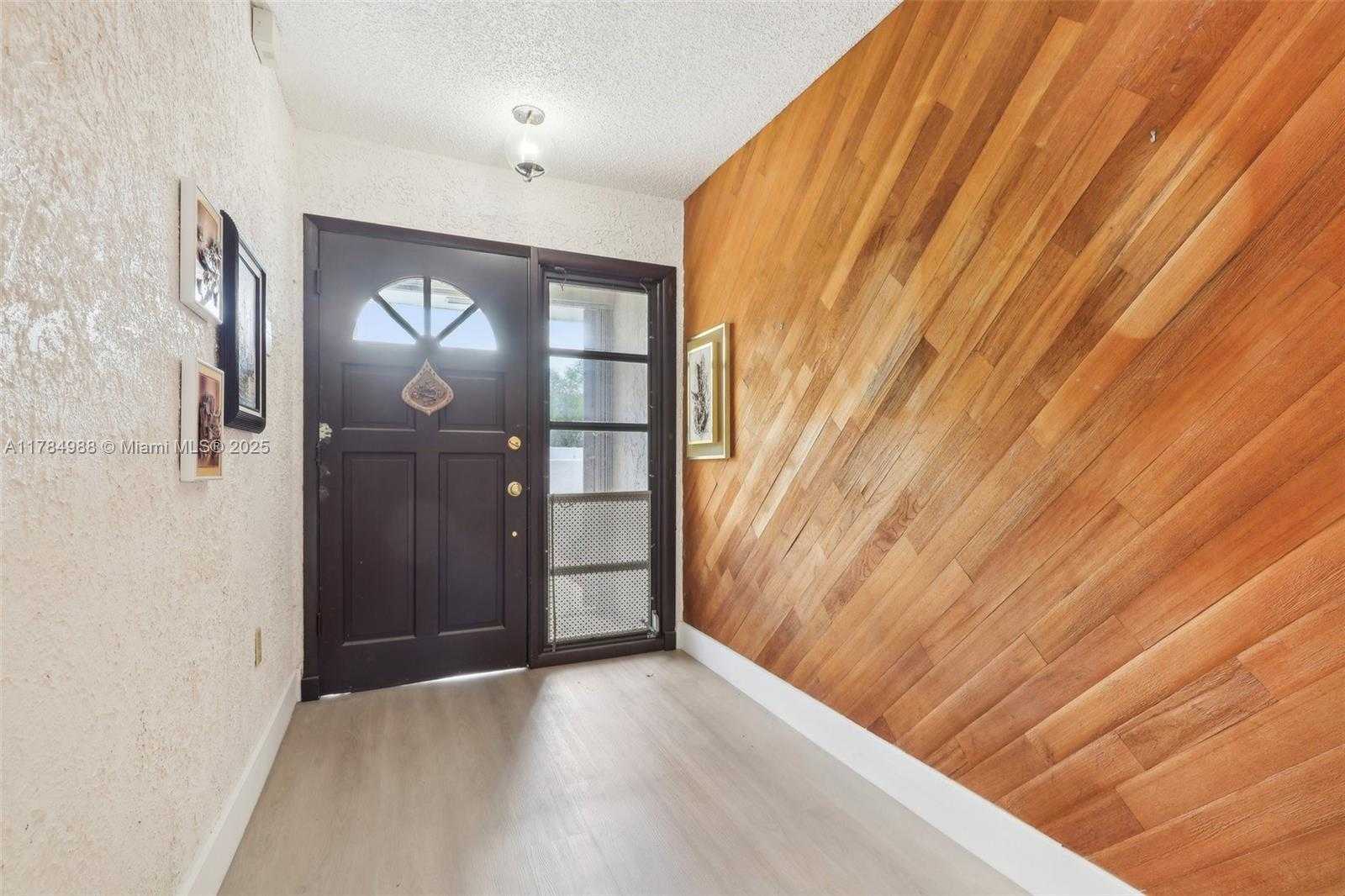Small Image of 4967 SOUTH WEST 94TH TER, Cooper City Number 6