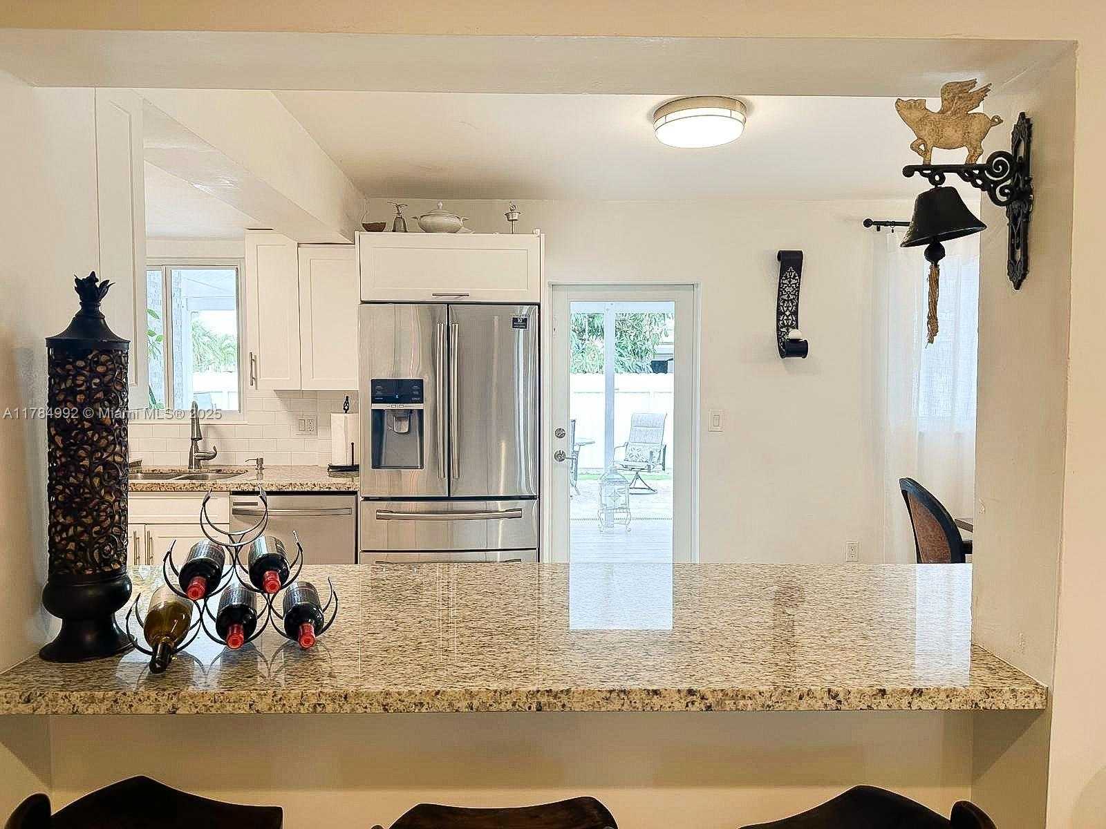 Small Image of 410 WEST 30TH PL, Hialeah Number 8