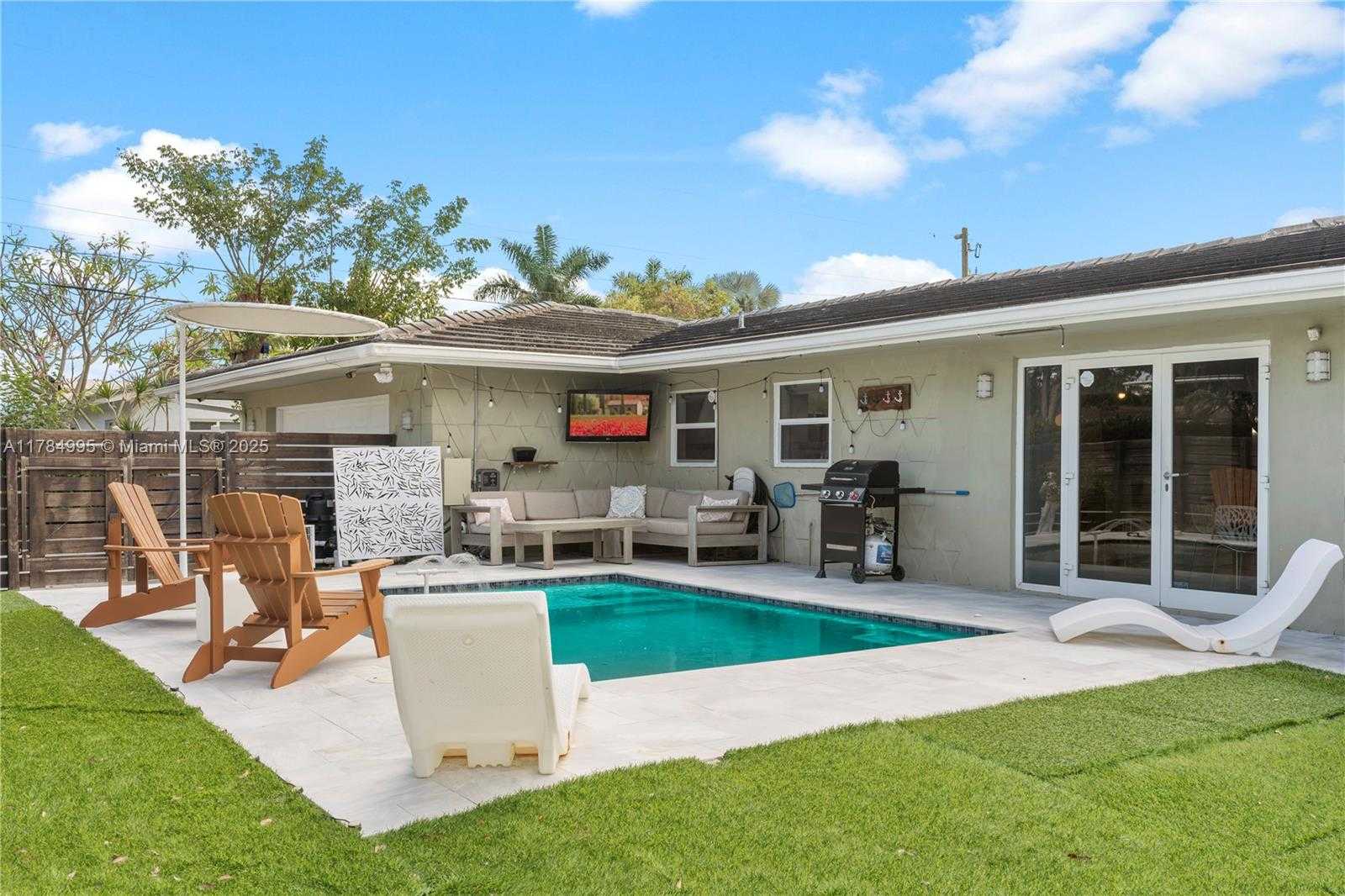 Small Image of 2666 NORTH EAST 35TH DR, Fort Lauderdale Number 13