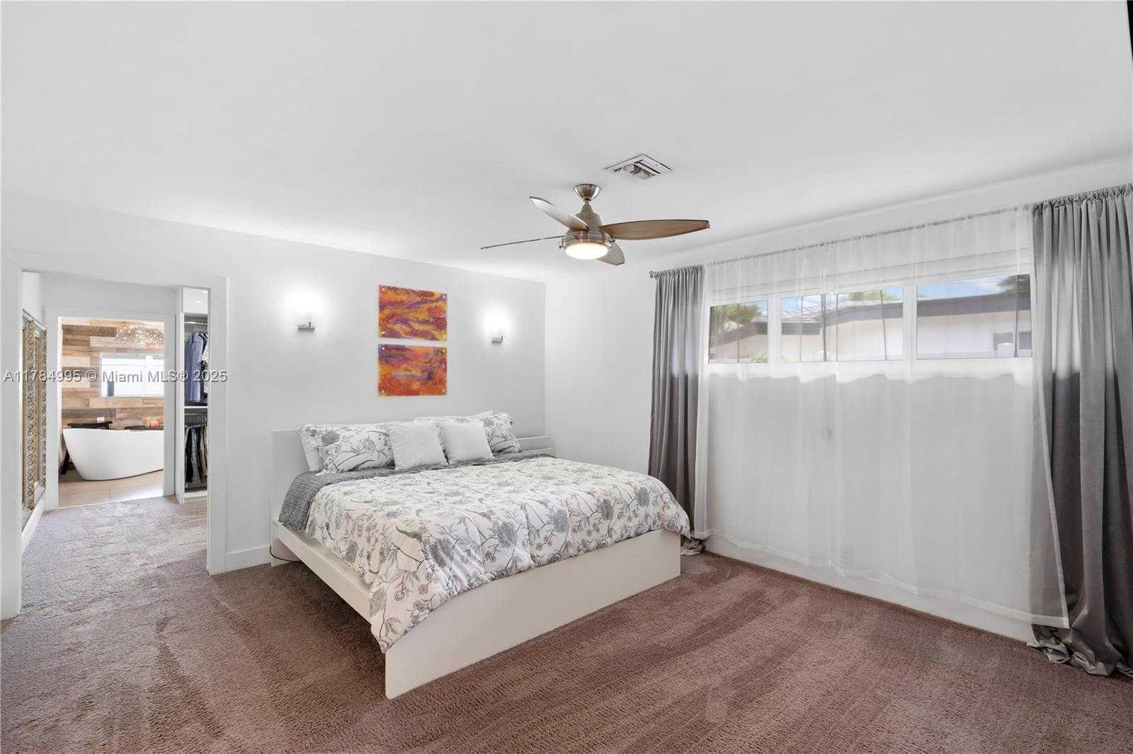 Small Image of 2666 NORTH EAST 35TH DR, Fort Lauderdale Number 14