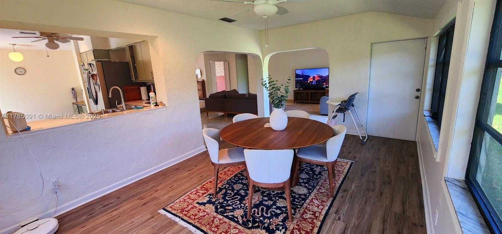 Small Image of 22310 CAMEO DR E, Boca Raton Number 19