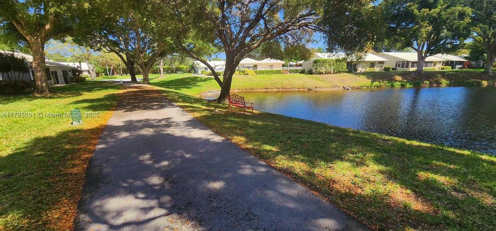Small Image of 22310 CAMEO DR E, Boca Raton Number 38