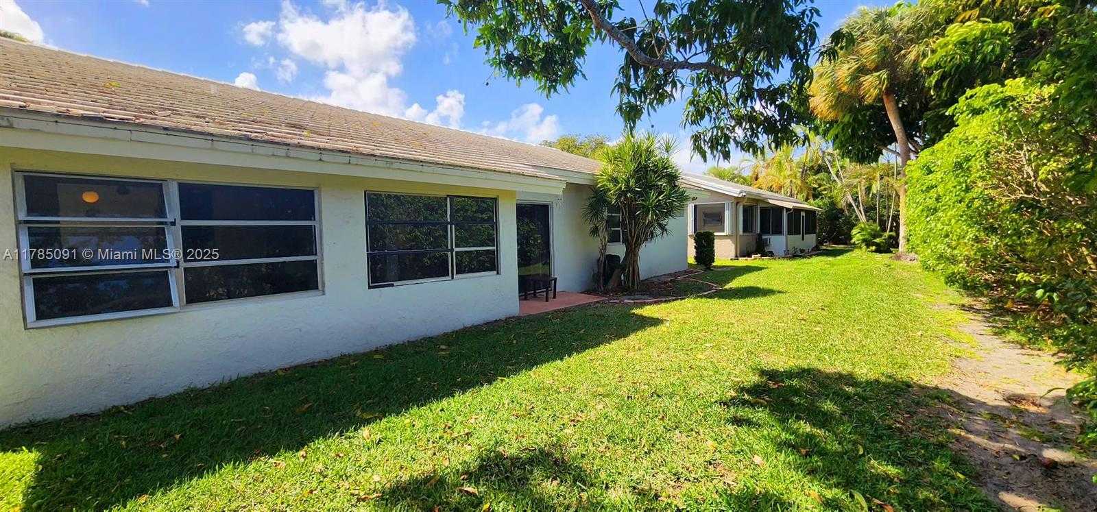 Small Image of 22310 CAMEO DR E, Boca Raton Number 41