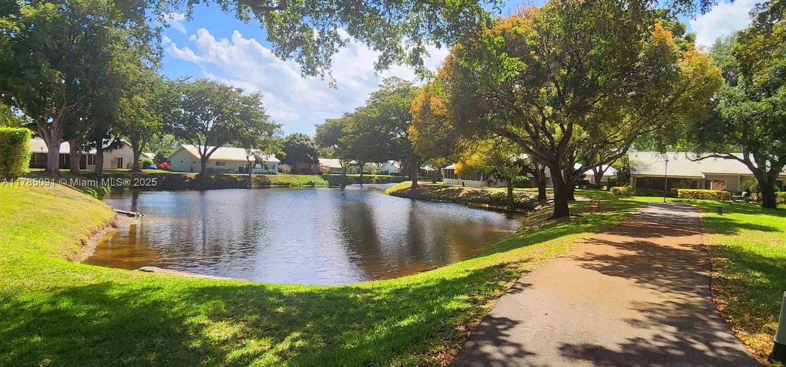 Small Image of 22310 CAMEO DR E, Boca Raton Number 6