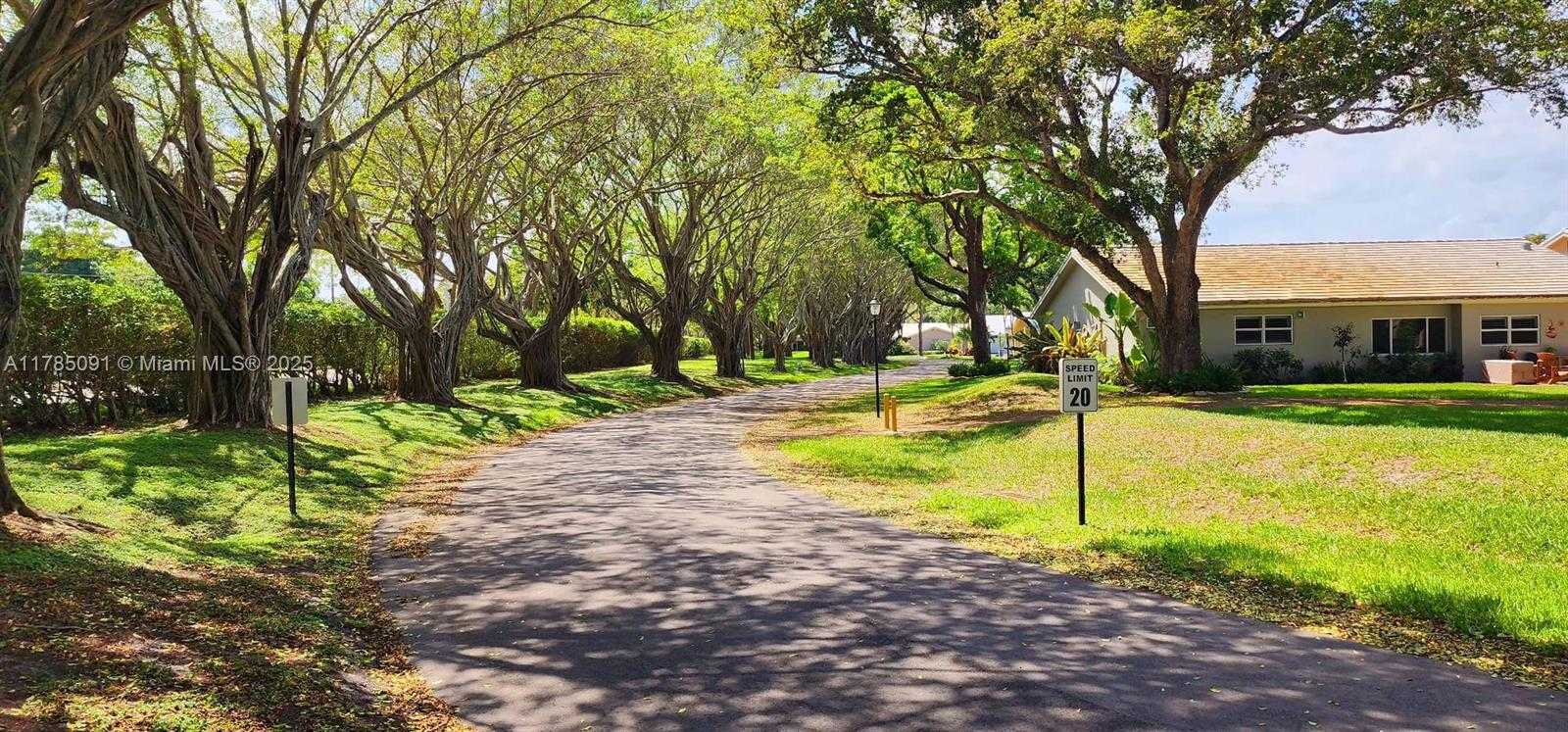Small Image of 22310 CAMEO DR E, Boca Raton Number 8