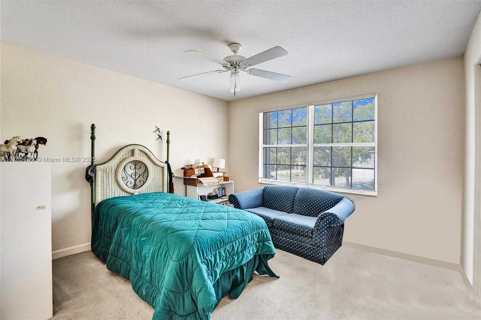 Small Image of 1951 NORTH WEST 167TH TER, Pembroke Pines Number 52