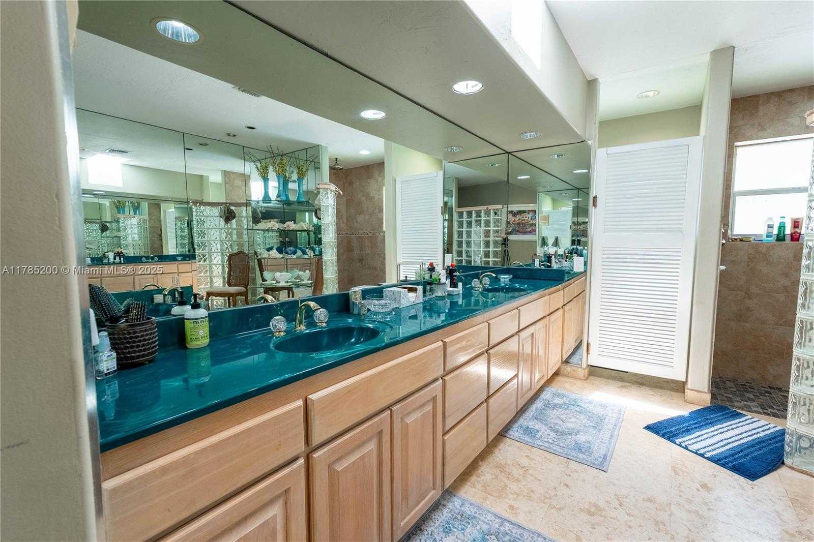 Small Image of 8001 SOUTH WEST 133RD, Pinecrest Number 12