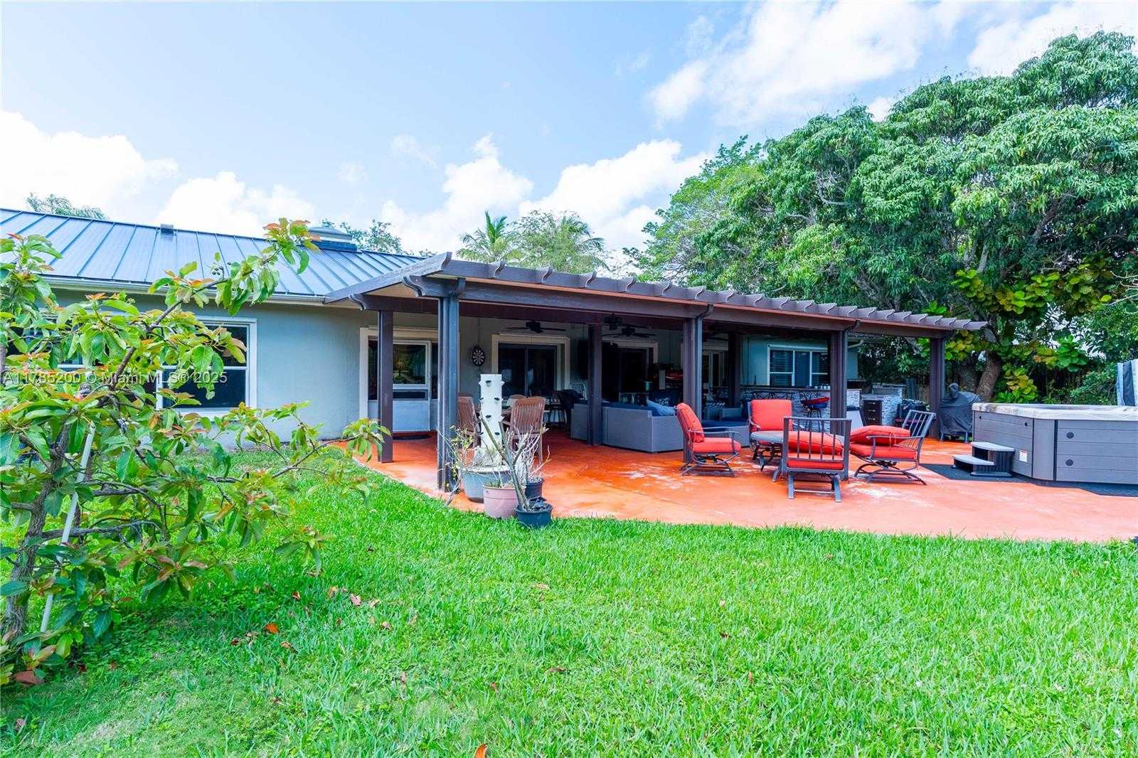 Small Image of 8001 SOUTH WEST 133RD, Pinecrest Number 29