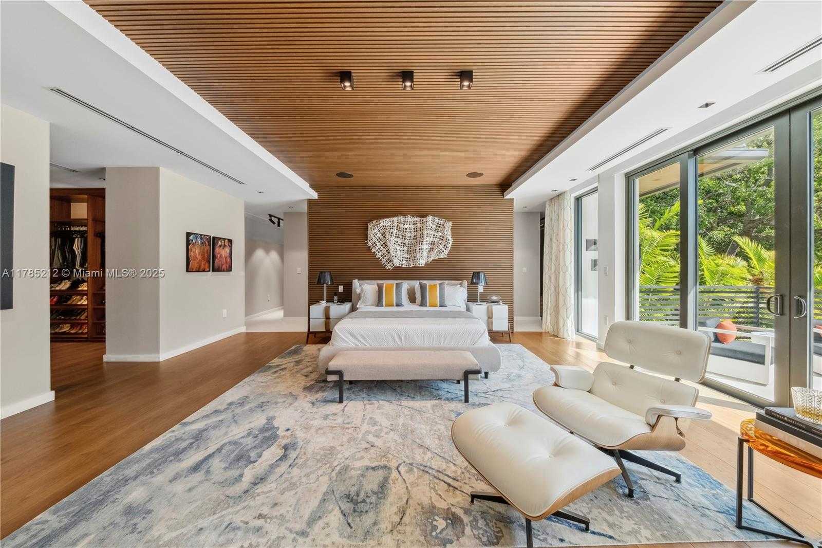 Small Image of 8825 SOUTH WEST 64TH CT, Pinecrest Number 13