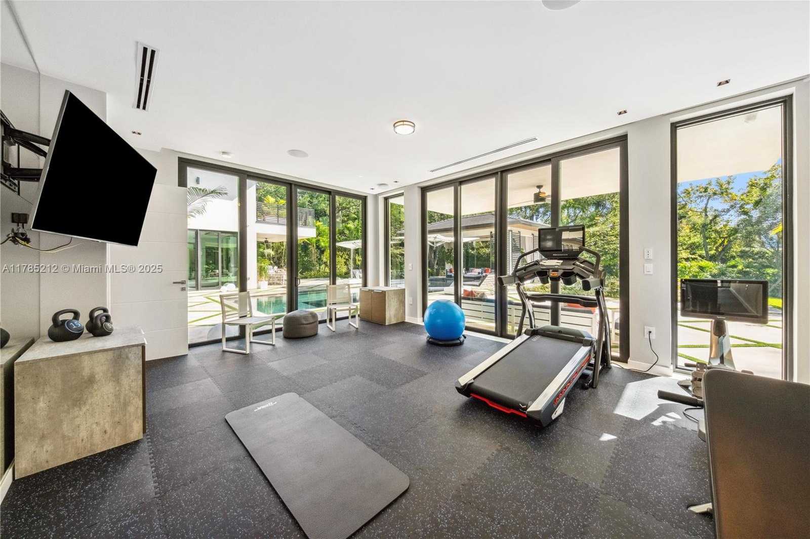 Small Image of 8825 SOUTH WEST 64TH CT, Pinecrest Number 19
