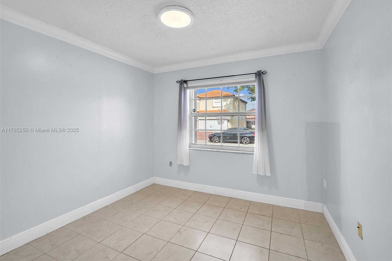 Small Image of 8300 NORTH WEST 201ST ST, Hialeah Number 7
