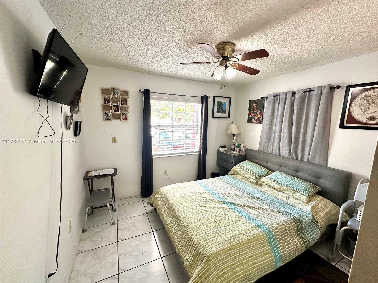 Small Image of 6854 WEST 25TH CT, Hialeah Number 7