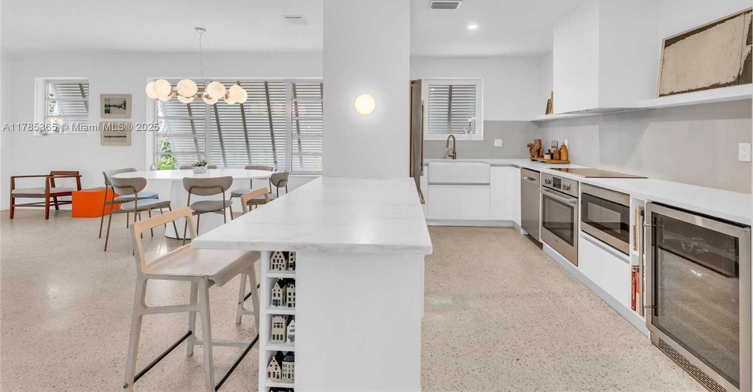 Small Image of 1165 NORTH EAST 105TH ST, Miami Shores Number 12