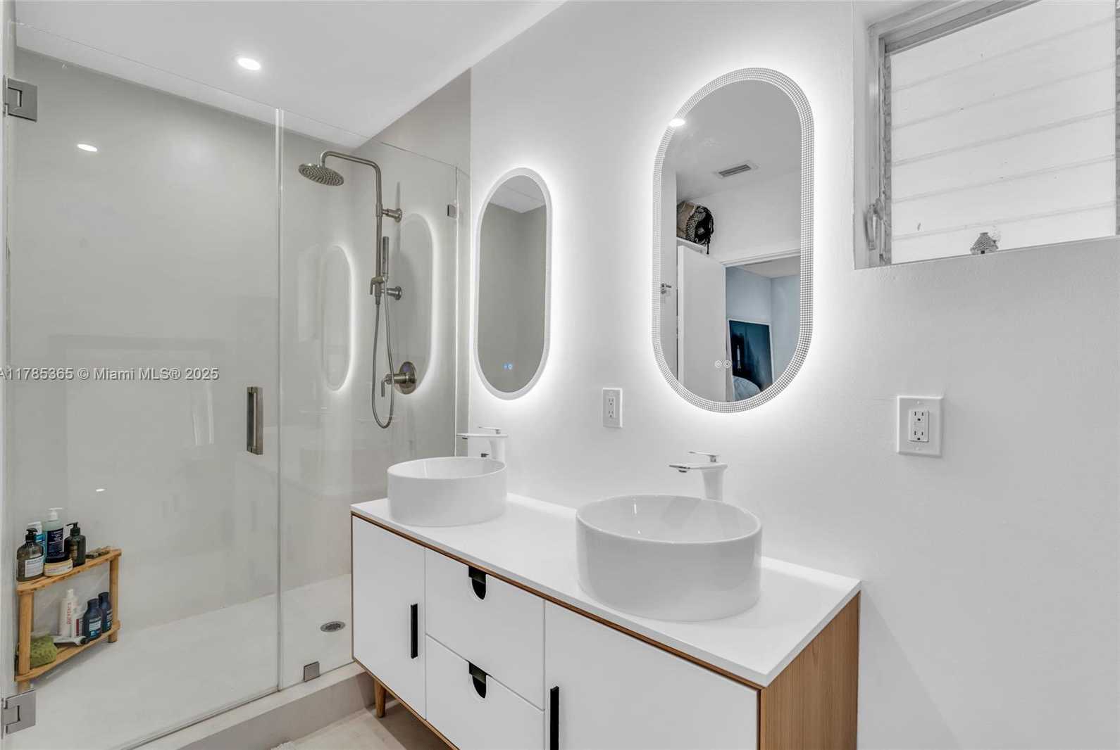 Small Image of 1165 NORTH EAST 105TH ST, Miami Shores Number 19