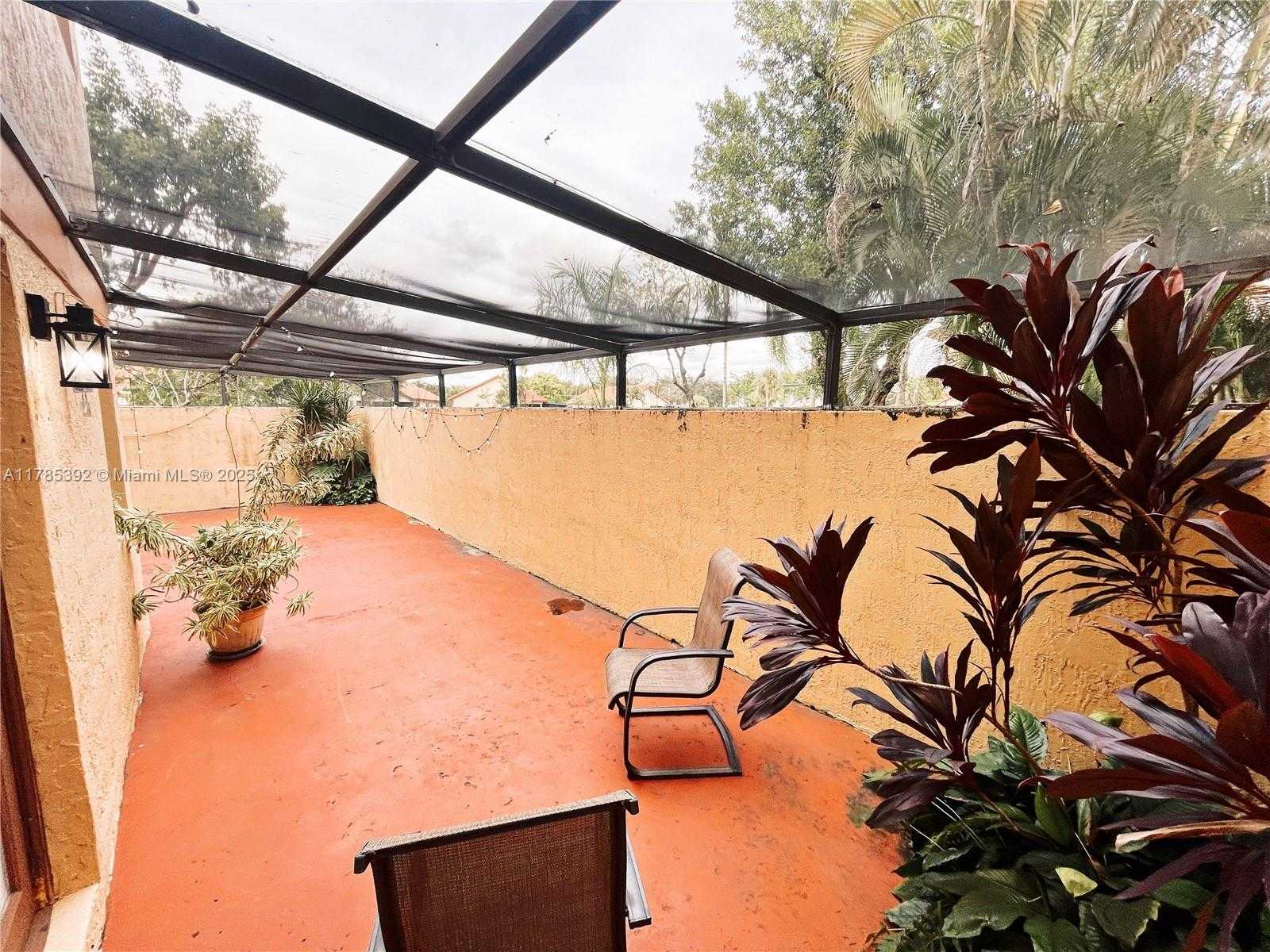 Small Image of 11263 SOUTH WEST 9TH CT, Pembroke Pines Number 14