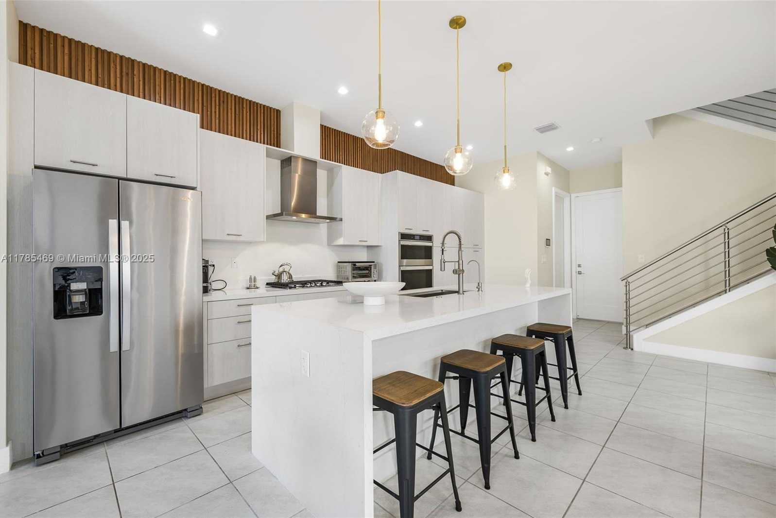 Small Image of 8156 NORTH WEST 43RD ST, Doral Number 11