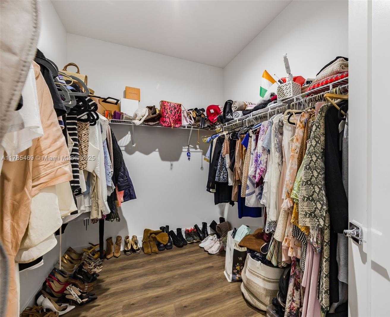 Small Image of 8156 NORTH WEST 43RD ST, Doral Number 32